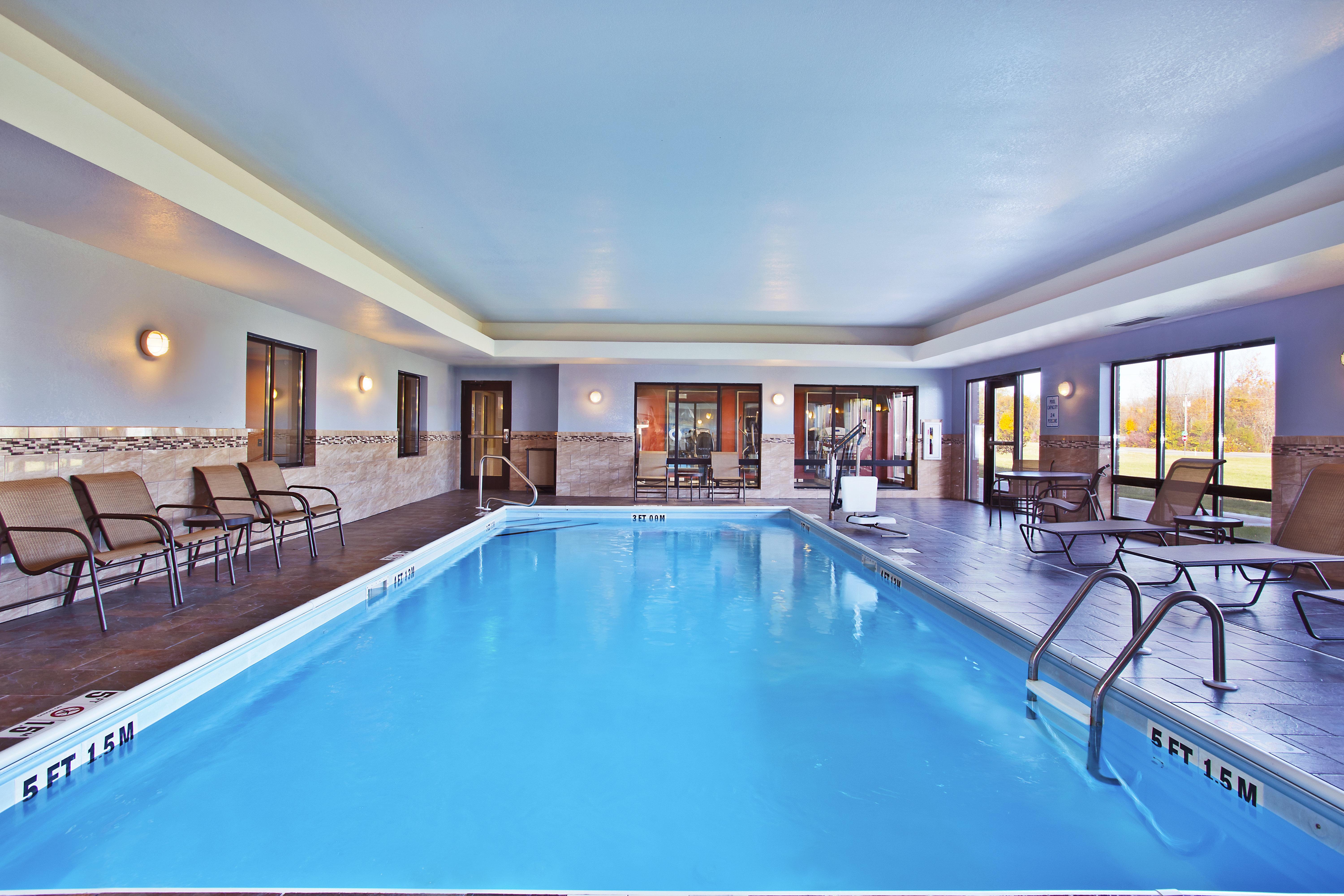 Holiday Inn Express & Suites Springfield By Ihg Экстерьер фото